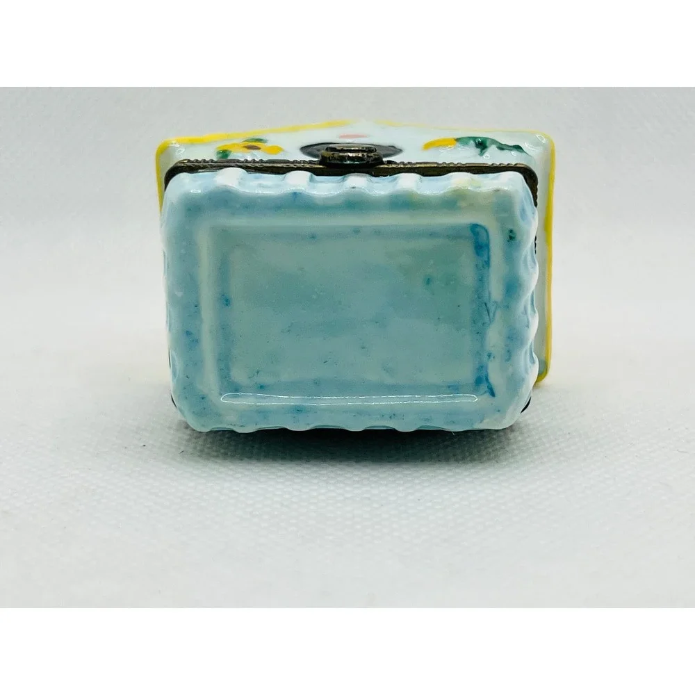 Vintage‎ Birdhouse Trinket Box Vanity Box Décor